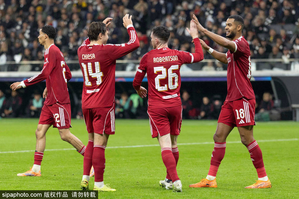 欧冠早报:“0-0-10”先生破蛋利物浦止4连败 单轮71球创纪录